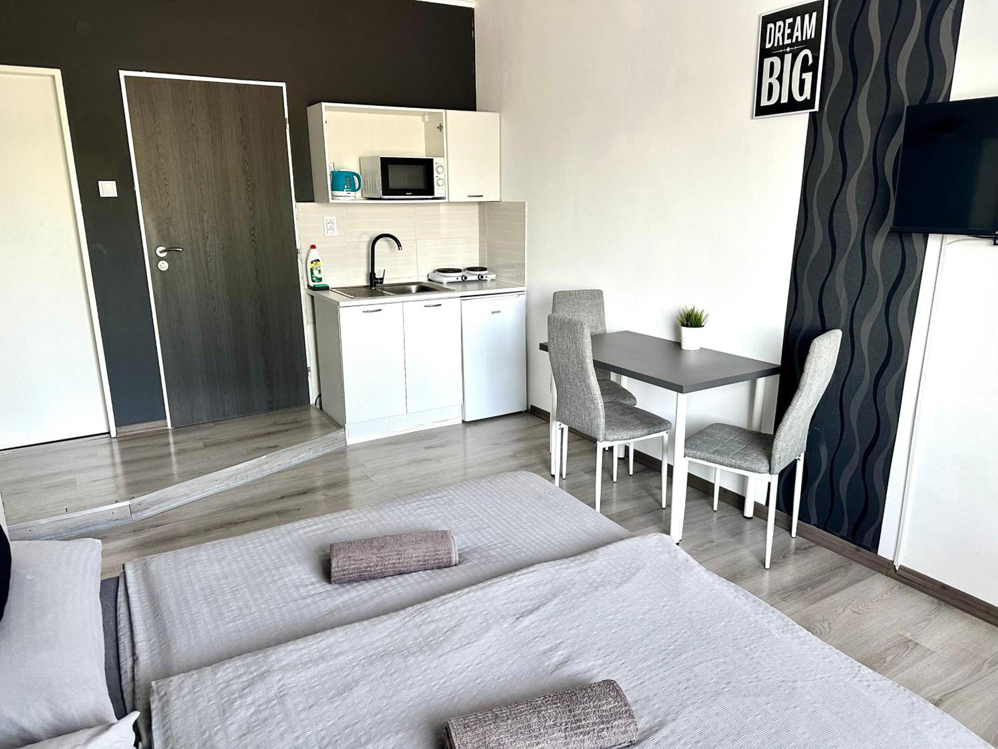 City Apartment Štúrovo Exteriér fotografie