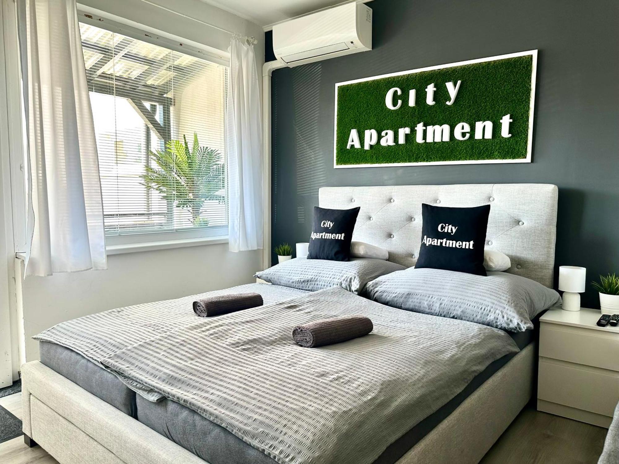 City Apartment Štúrovo Exteriér fotografie
